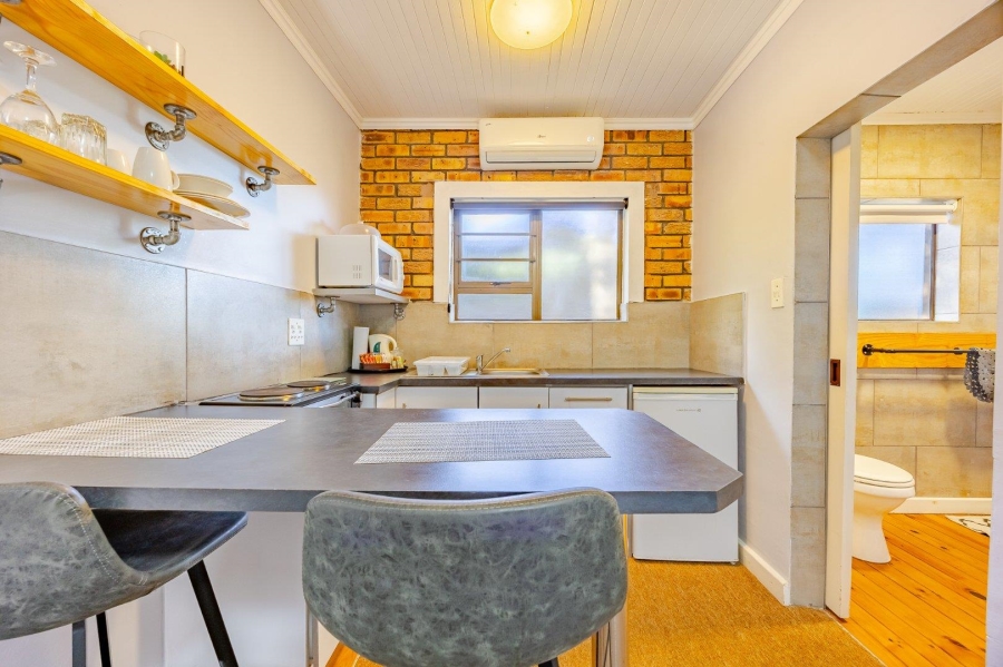 9 Bedroom Property for Sale in Durbanville Western Cape